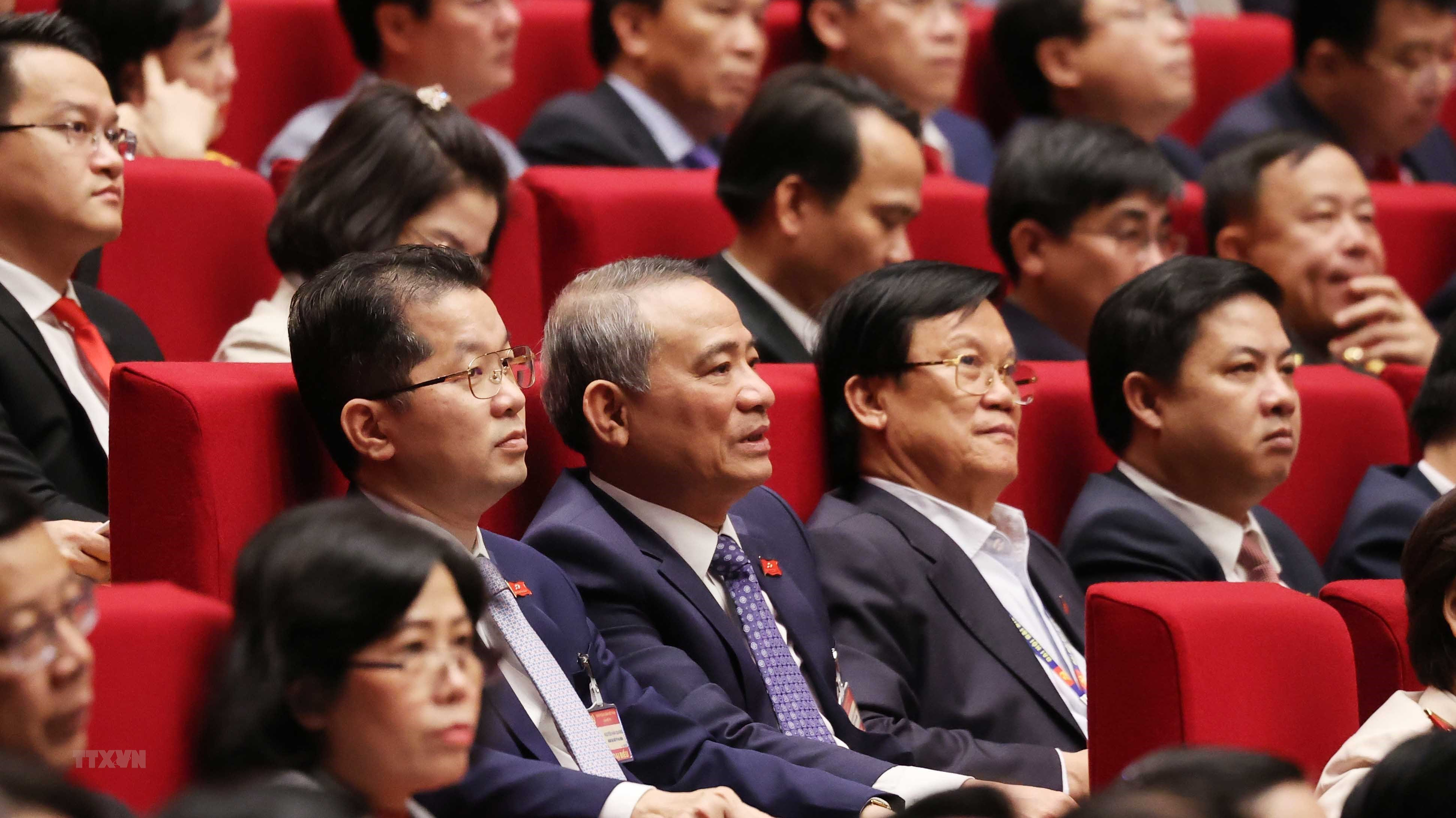 Các đại biểu dự phiên họp chiều ngày 27/1.