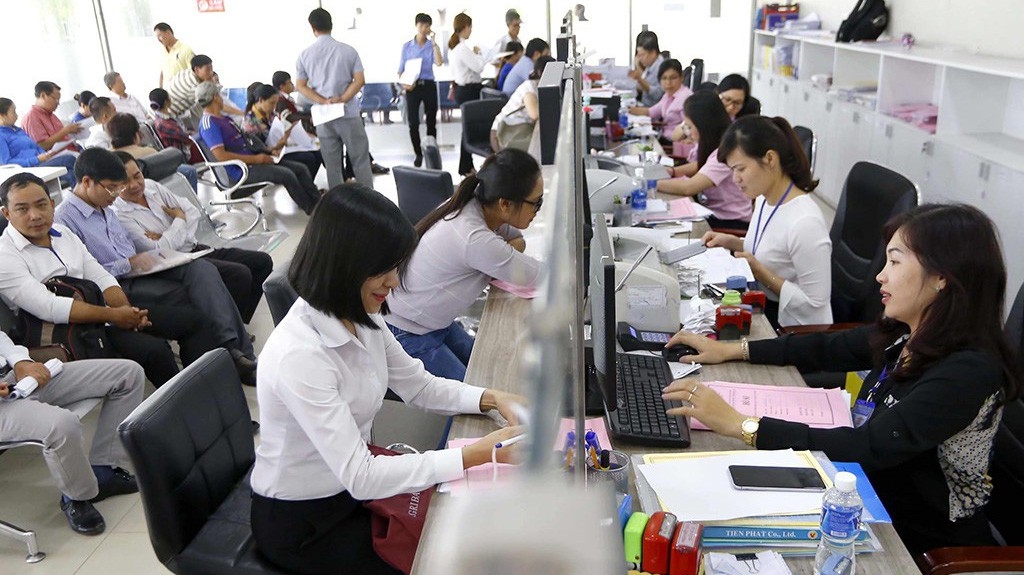 Theo Bộ Nội vụ, kết hợp liên thông kết quả đánh giá cán bộ sẽ tiết kiệm được hàng triệu giờ lao động cũng như hàng chục tỉ chi phí cho băng rôn, điện, nước... - Ảnh minh họa.
