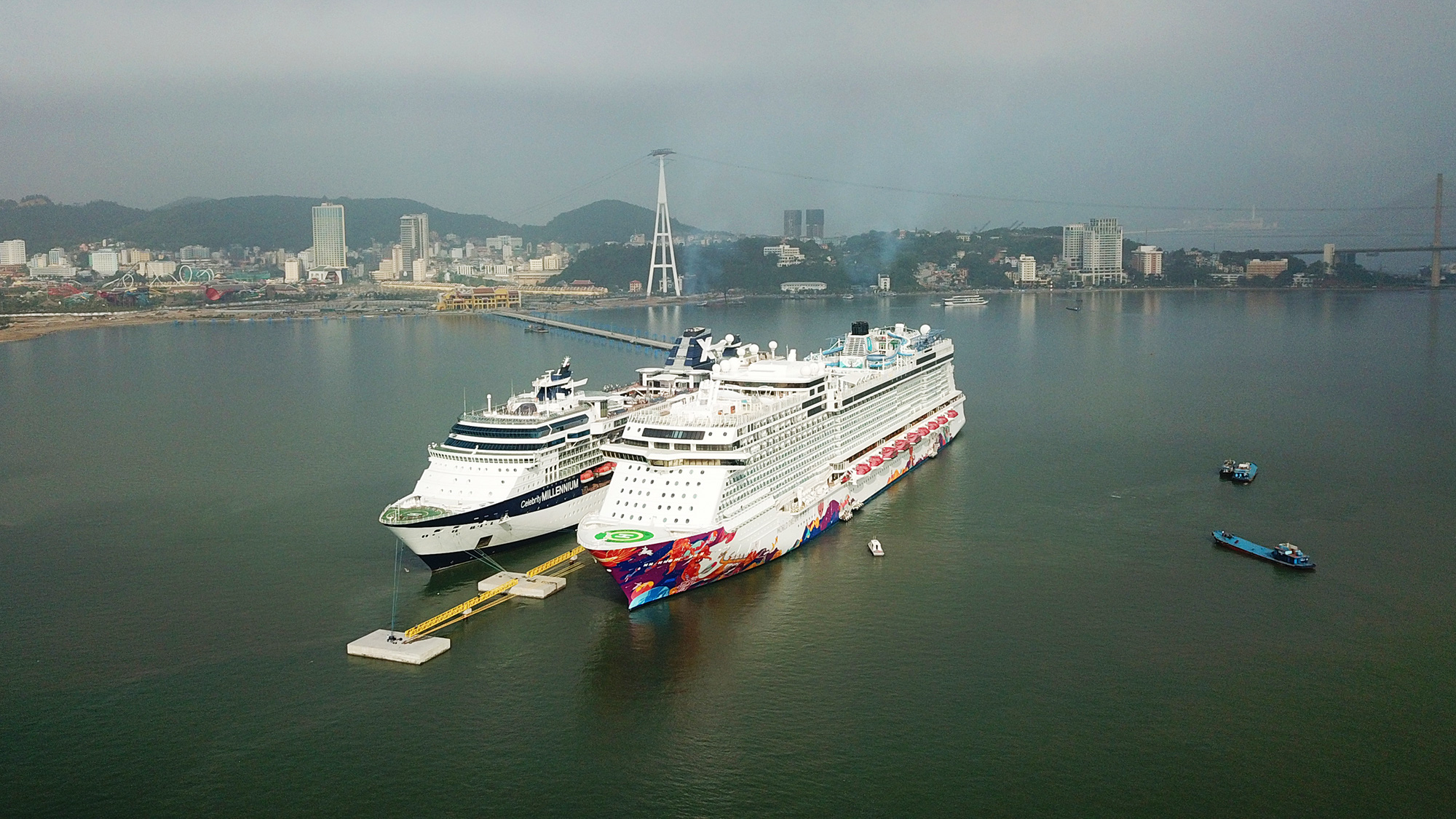 Cảng tàu khách quốc tế Hạ Long