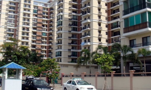 Doanh nghiệp bất động sản Tp.HCM đang “ngồi trên lửa”