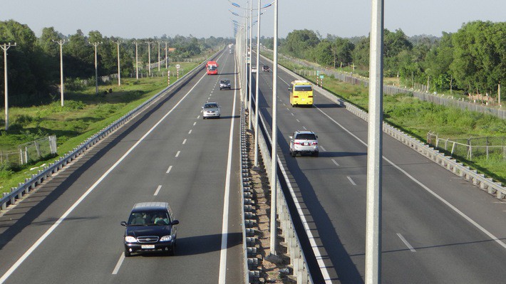 Tuyến cao tốc Bắc - Nam phía Đông giai đoạn 2017-2020, dự kiến đầu tư 654 km, chia thành các dự án thành phần vận hành độc lập, hình thức, quy mô đầu tư phù hợp với từng dự án thành phần.