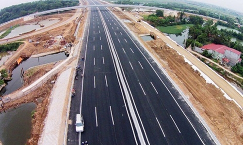 Xây cao tốc Bắc - Nam qua 20 tỉnh thành, 70% vốn xã hội hóa