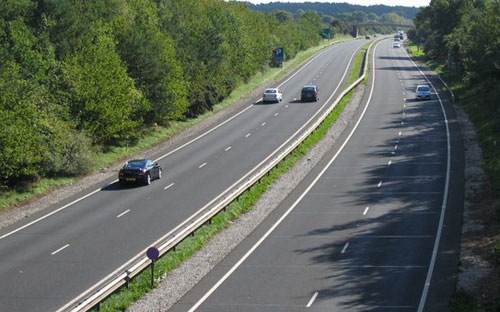 Theo dự toán ban đầu, tổng mức đầu tư của dự án cao tốc Hòa Bình - Sơn La khoảng 50.270 tỷ đồng - Ảnh minh họa.<br>