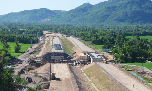 Thủ tướng chỉ đạo gỡ vướng cho cao tốc Đà Nẵng - Quảng Ngãi