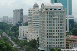 Một số cao ốc văn phòng trên đường Lê Duẩn, Tp.HCM. 