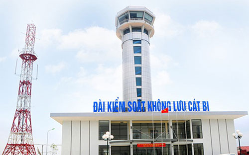 <span style="font-weight: normal; font-family: &quot;Times New Roman&quot;; font-size: 14.6667px;">Sau sự cố hy hữu ở sân bay Cát Bi,&nbsp;</span><span style="font-family: &quot;Times New Roman&quot;; font-size: 14.6667px;">Tổng công ty Quản lý bay Việt Nam đ</span><span style="font-weight: normal; font-family: &quot;Times New Roman&quot;; font-size: 14.6667px;">ã tổ chức hội nghị an toàn toàn Tổng công ty, trực tuyến với các Công ty Quản lý bay miền Trung, miền Nam và tất cả các Đài kiểm soát k