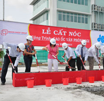 Lễ cất nóc công trình Cao ốc văn phòng SGI của HBC.
