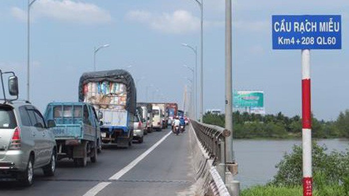 Bắt đầu kiểm tra thu phí BOT cầu Rạch Miễu 10 ngày.