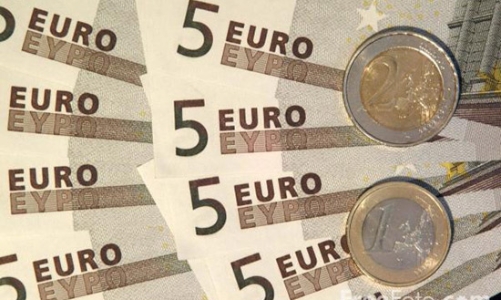 Trung Quốc tuyên bố hỗ trợ đồng Euro