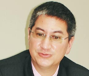 "Theo số liệu thống kê, các doanh nghiệp hoạt động tại Việt Nam có tỷ lệ thay đổi nhân viên khá cao so với các nước trong khu vực và trên thế giới."