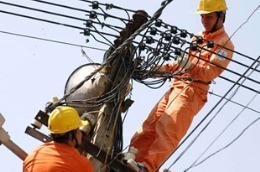 Nắng nóng sớm tại miền Bắc vào cuối tháng 2 và đầu tháng 3 làm phụ tải tăng cao.