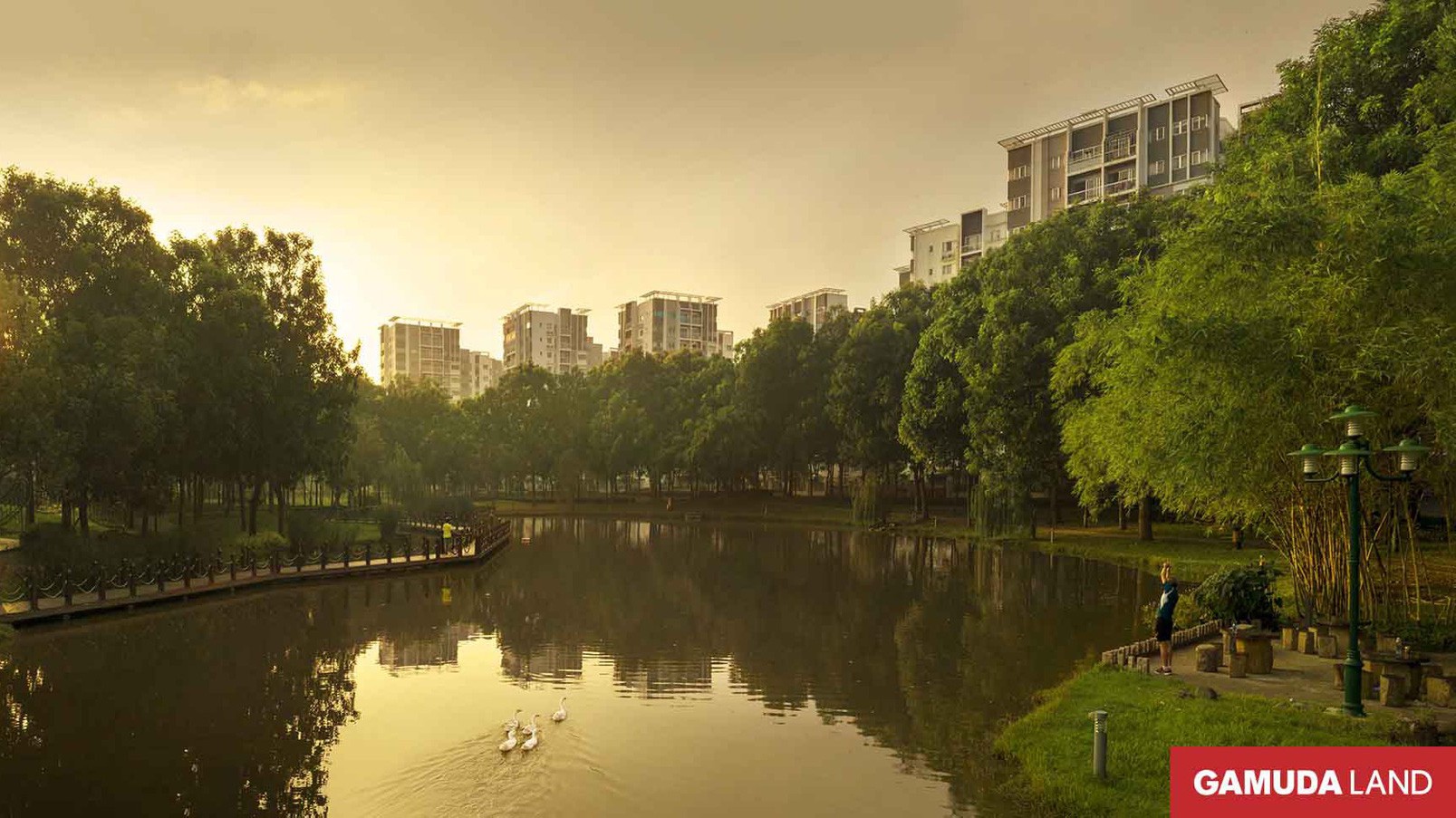 Nền tảng tài chính vững vàng của Gamuda Land được khẳng định khi sở hữu quỹ đất lớn với tổng diện tích 82ha tại vị trí cửa ngõ khu Tây phát triển khu đô thị Celadon City. 