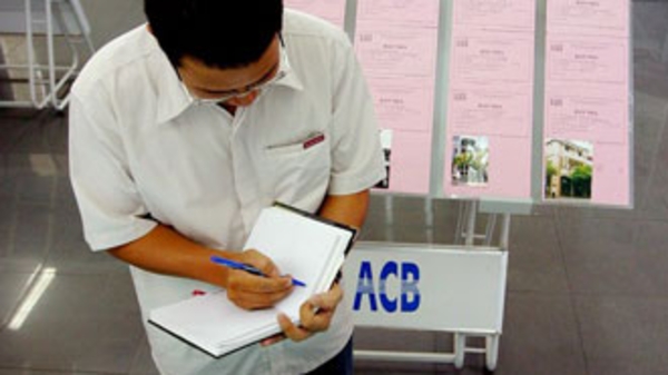 Ban hành thông tư hướng dẫn giao dịch bất động sản qua sàn