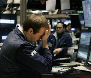 Thị trường chứng khoán thế giới vừa trải qua một thời kỳ điều chỉnh dài.