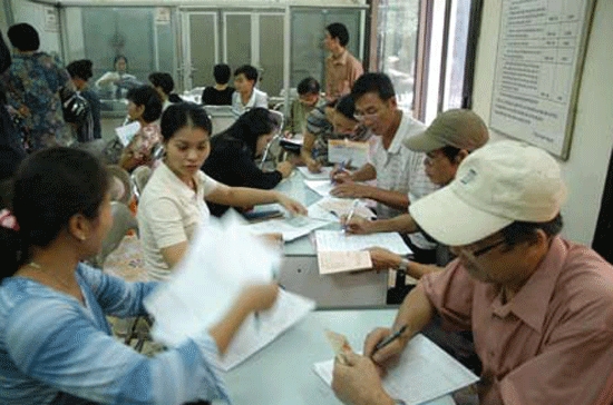 Nhiều thủ tục hành chính đã được đơn giản hóa, tạo thuận lợi cho người dân và doanh nghiệp.