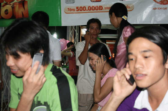 Công nhân sẽ được gọi miễn phí trong các Phiên chợ công nhân năm 2010.