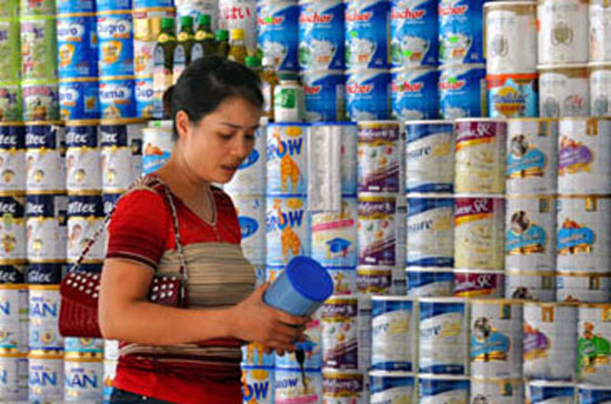 Việc kiểm soát hành chính như đăng ký giá, kê khai giá với hàng trăm, hàng ngàn sản phẩm sữa là rất khó khăn.