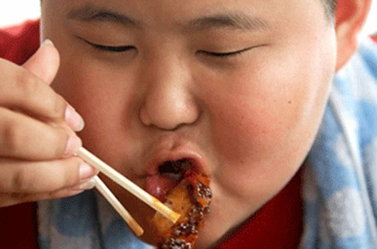 Sau nhiều năm phải đối mặt với tình trạng thiếu lương thực, Trung Quốc giờ đang phải đương đầu với một vấn đề hoàn toàn ngược lại.