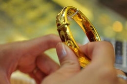 Theo Bộ Tài chính, việc đề xuất áp thuế 20% đối với vàng là nhằm điều tiết thị trường vàng và hạn chế xuất khẩu.