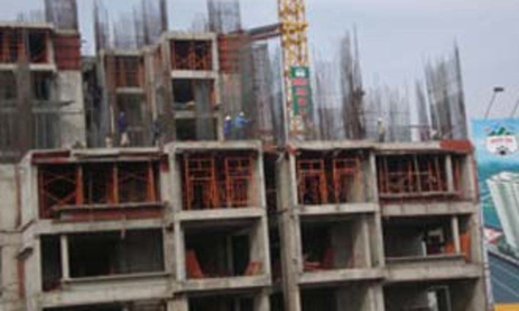 Riêng đối với các dự án nhóm C ở vùng sâu, vùng xa thì giám đốc quản lý dự án có thể là người có trình độ cao đẳng hoặc trung cấp thuộc chuyên ngành phù hợp và có kinh nghiệm làm việc chuyên môn tối thiểu 3 năm.