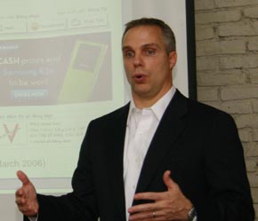 "Chúng tôi sẽ giới thiệu vào thị trường Việt Nam nhiều sản phẩm mới."