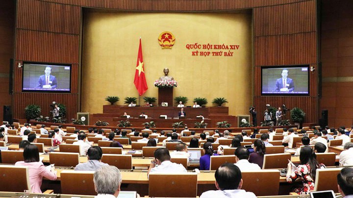 Sáng 5/6 Quốc hội tiếp tục chất vấn Bộ trưởng Bộ Xây dựng Phạm Hồng Hà - Ảnh: Quang Phúc 