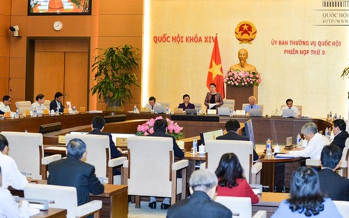 Bắt đầu từ Phiên họp thứ 13 tới, Ủy ban Thường vụ Quốc hội sẽ tiến hành chất vấn các thành viên Chính phủ.<br>