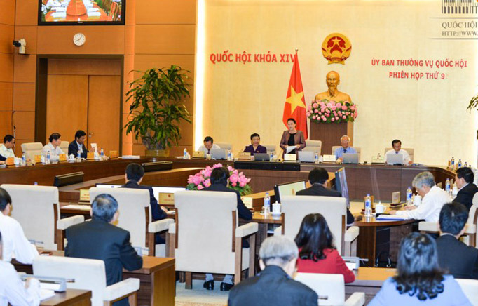 Một phiên chất vấn tại Uỷ ban Thường vụ Quốc hội.