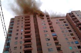 Vụ cháy tại tòa nhà chung cư JSC ngày 10/3 - Ảnh: VnExpress.