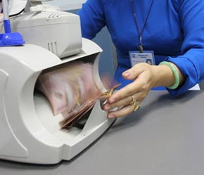 Phương án mới linh hoạt hơn nhưng vẫn chưa "thoáng", bởi vốn điều lệ nhiều ngân hàng hiện vẫn dưới 2.000 tỷ đồng.