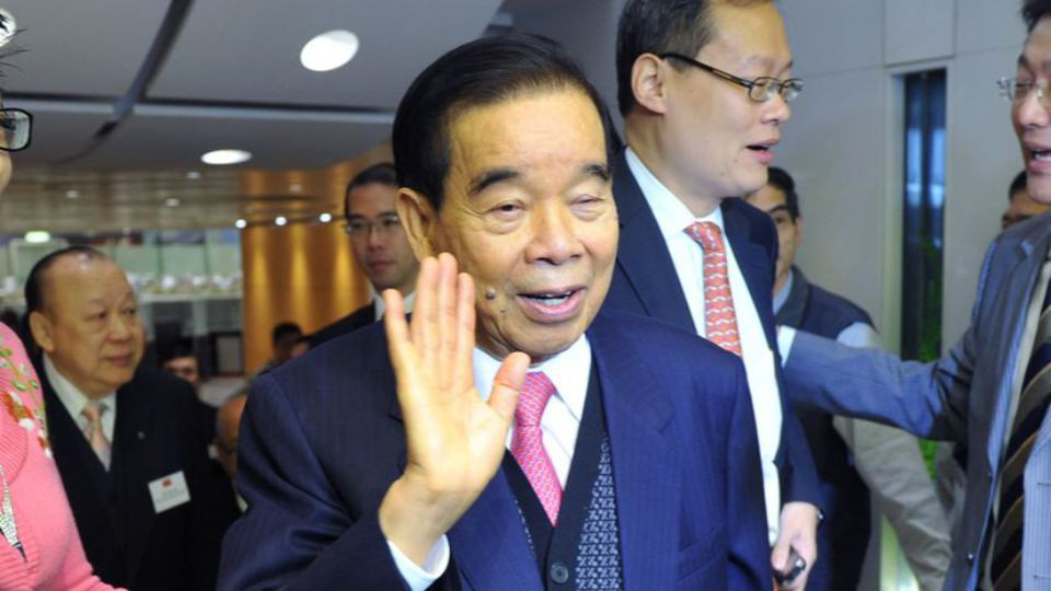 Cheng Yu-tung, con rể của Chow Chi Yuen - người sáng lập Chow Tai Fook Jewellery - Ảnh: WSJ