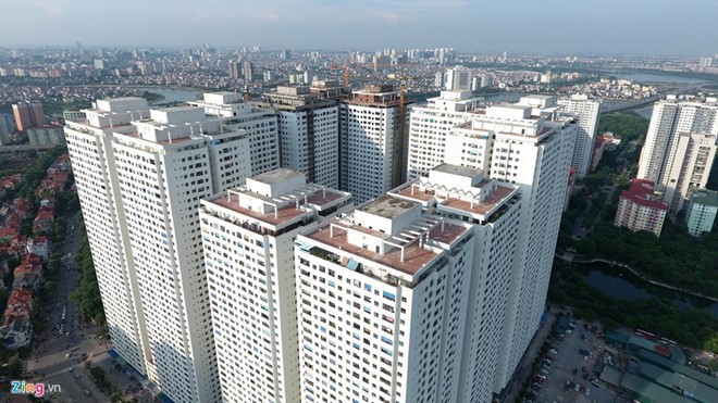 Dự án tổ hợp công trình dịch vụ, thương mại, văn phòng và nhà ở cao tầng tại ô HH1, HH2, HH3 và HH4 lô CC6 Khu dịch vụ tổng hợp và nhà ở hồ Linh Đàm, điều chỉnh chỉ tiêu mật độ xây dựng từ 24,6% lên gần 40%,