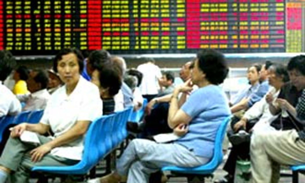 Từ cuối năm ngoái tới nay, chỉ số Shanghai Composite đã giảm mất hơn 50% số điểm.