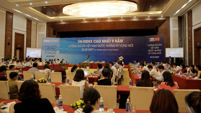 Nhiều công ty chứng khoán, tổ chức và giới đầu tư đều kỳ vọng VN-Index sẽ vượt mốc 800 điểm trong năm nay.