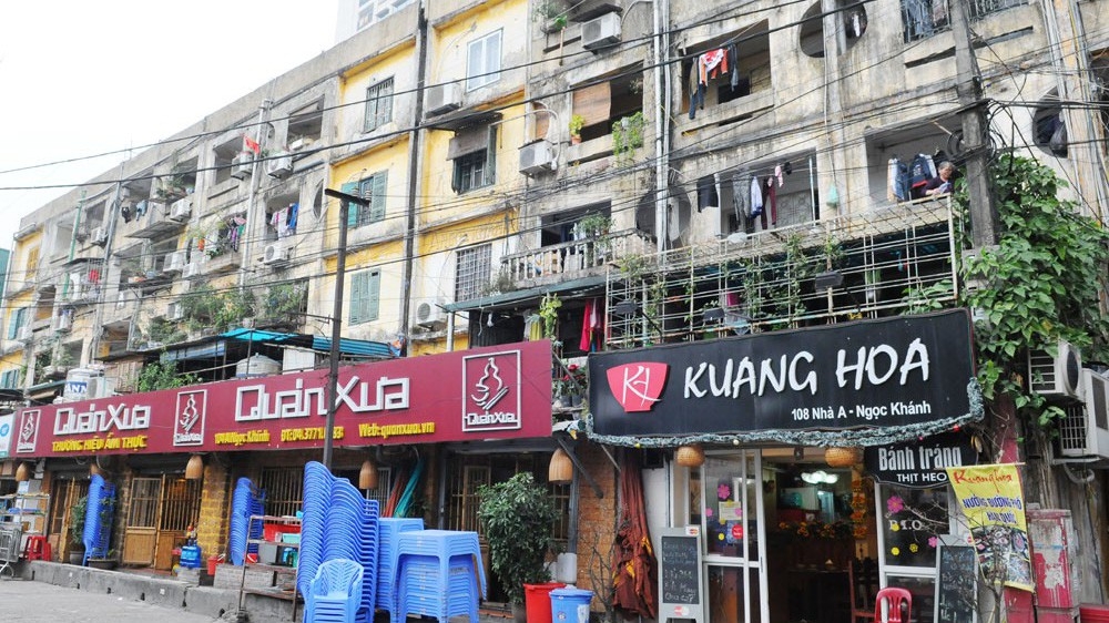 Thành phố Hà Nội hiện có 1.579 nhà chung cư cũ được xây dựng từ năm 1960 đến 1992. Trong đó có gần 1.000 chung cư thuộc khu vực hạn chế phát triển.