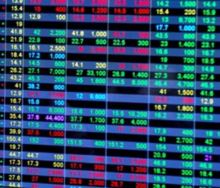  Sửa đổi, bổ sung một số tội danh trong lĩnh vực chứng khoán là một trong một số vấn đề gây nhiều tranh luận trong dự án luật sửa đổi, bổ sung một số điều của Bộ luật Hình sự.