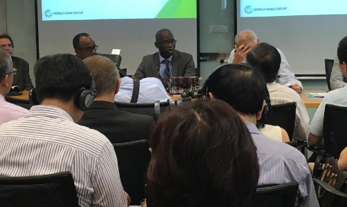 “Kinh tế Việt Nam không thể dựa mãi vào nông nghiệp”