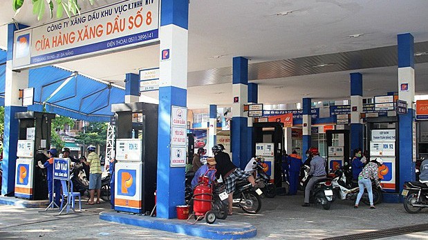 Tổng giá trị lượng xăng dầu tính theo giá cơ sở nhà nước công bố cao hơn tổng giá trị hàng nhập tính theo giá cơ sở tính thực tế phát sinh tại 10 doanh nghiệp đầu mối được kiểm toán là gần 123 tỷ đồng.