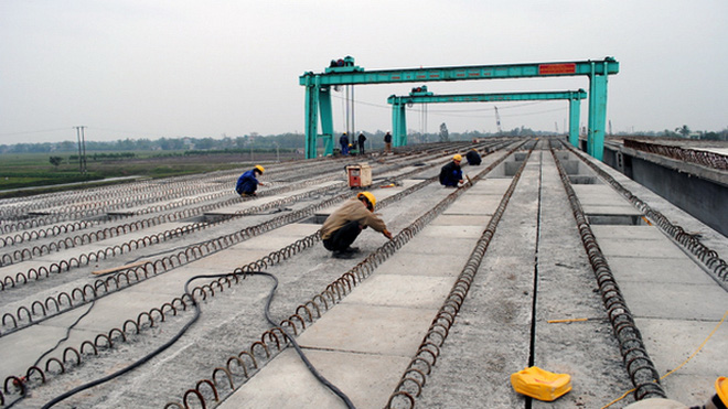 Miễn thu phí cầu Bến Thuỷ, Cienco 4 vẫn đặt mục tiêu lãi 185 tỷ đồng.