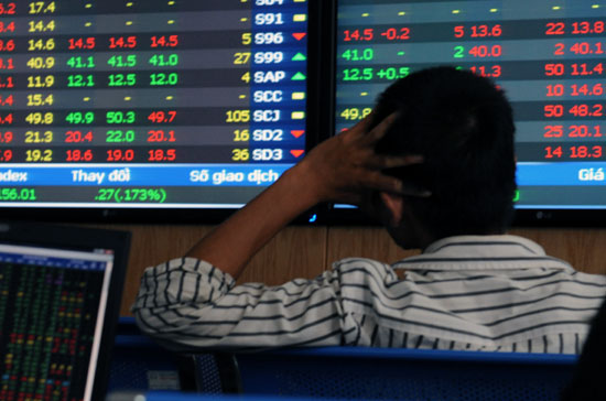 Có thể xét quy mô giao dịch hôm nay là kết quả thận trọng từ cả hai phía, thay vì xét về yếu tố nguồn tiền - Ảnh: Quang Liên.