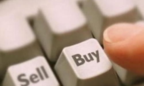 Không vào sàn, cổ phiếu công ty đại chúng hết “cửa” giao dịch