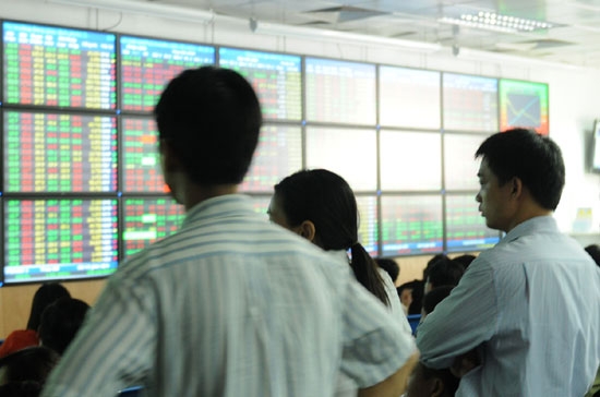 Ở thời điểm này, có thể thấy sự thận trọng đang tập trung ở diễn biến thị trường thế giới khởi động tuần giao dịch mới - Ảnh: Quang Liên.