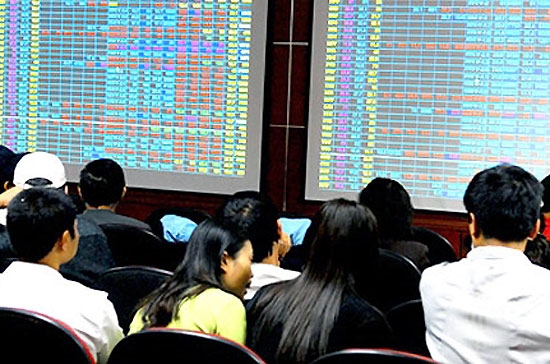 Tâm lý nhà đầu tư đã cân bằng trở lại sau tin xấu quỹ VEIL của Dragon Capital bị ép thoái vốn.