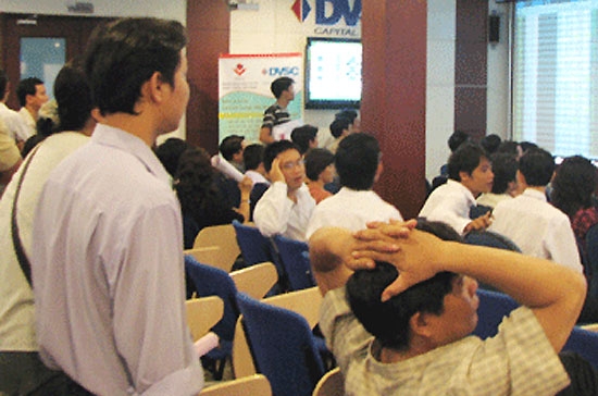 Quy mô giao dịch tăng khá mạnh và ở mức sáng nay là kết quả ít thấy trước các kỳ nghỉ trong lịch sử thị trường.