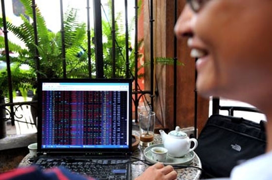 Chuyển động của nguồn tiền những phiên gần đây đang thắp lại kỳ vọng về sự trở lại của những ngày sôi động.