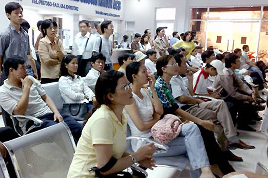 SMES cho rằng, theo phân tích tâm lý nhà đầu tư, thị trường hiện nay chưa hoàn toàn lạc quan nhưng chứa đựng rất nhiều cơ hội.