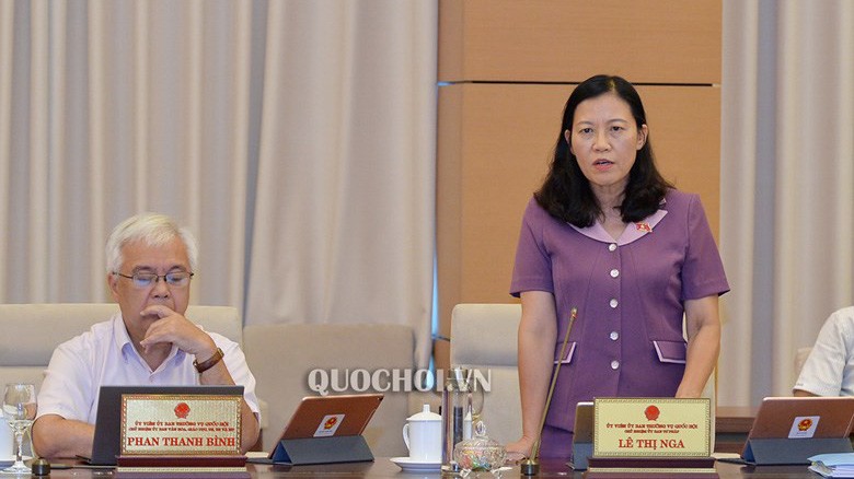 Chủ nhiệm Uỷ ban Tư pháp Lê Thị Nga  nói đại biểu Quốc hội từ khoá trước cũng đã râm ran về những quỹ tài chính ngoài ngân sách 