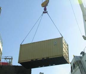 Việc áp dụng mức giá THC mới này sẽ có ảnh hưởng không nhỏ đến chi phí và giá thành hàng hóa.