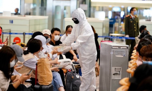 Thêm 2 ca nhập cảnh từ Nga và Nhật Bản nhiễm Covid-19