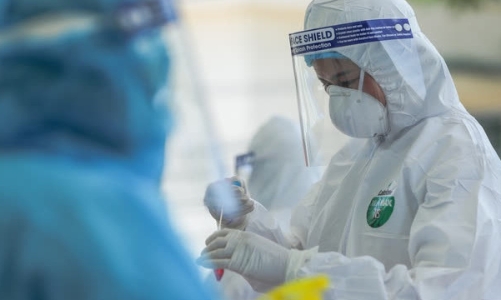 Thêm 12 người nhập cảnh nhiễm Covid-19